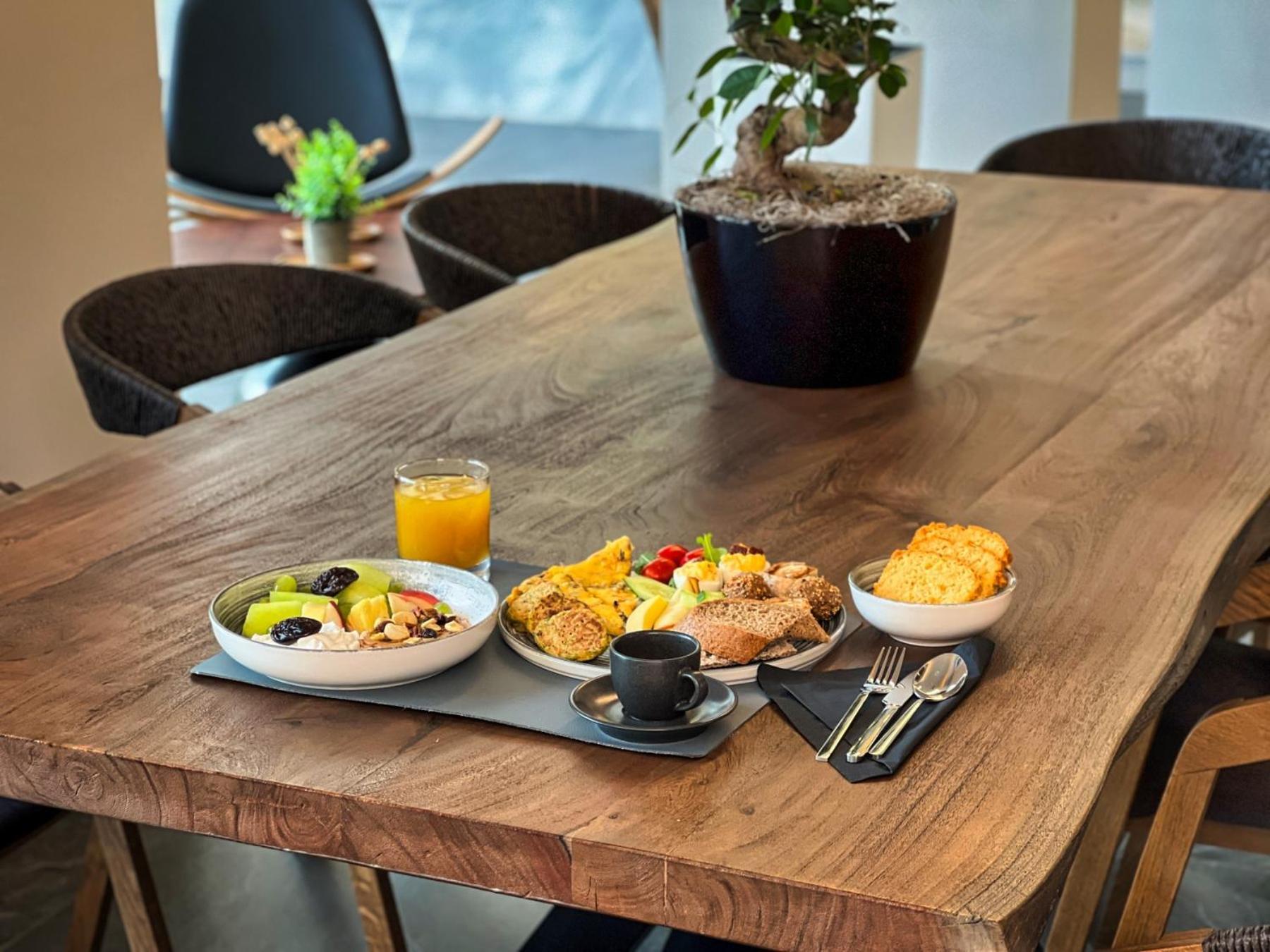 Wellnest Hotel أثينا المظهر الخارجي الصورة